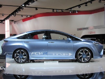 New joint venture advances natural gas fueling market in Canada